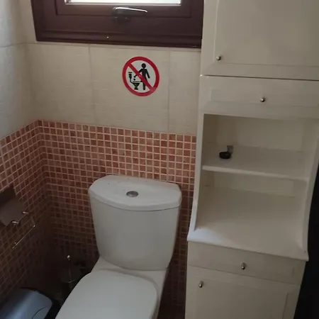 Millennium Falcon Apartment Larnaca